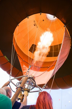 Detailfoto Heißluftballon Feuer